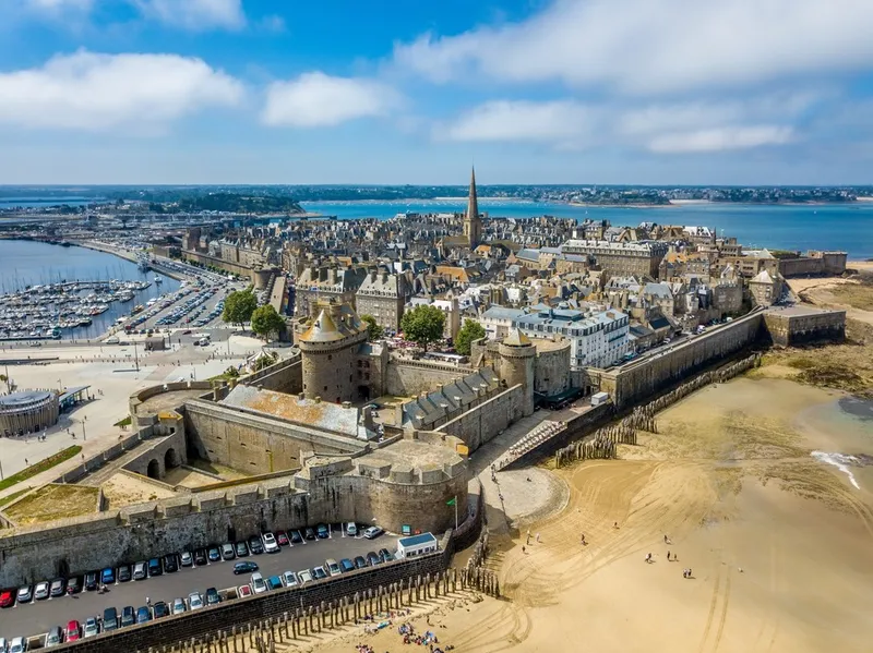 Conférences, sorties et cours à l'UTL de Saint-Malo